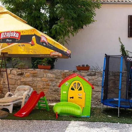 Сasa de vacaciones Hiza Bratovici Poreč
