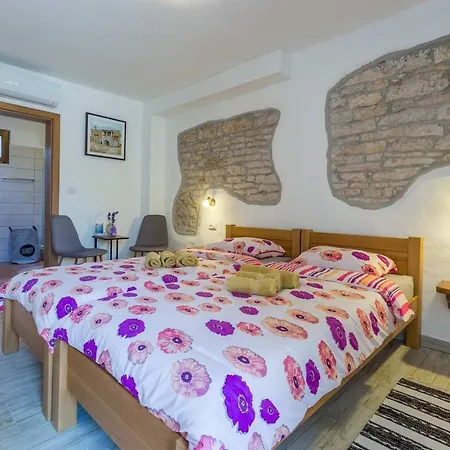 Hiza Bratovici Vakantiehuis *
